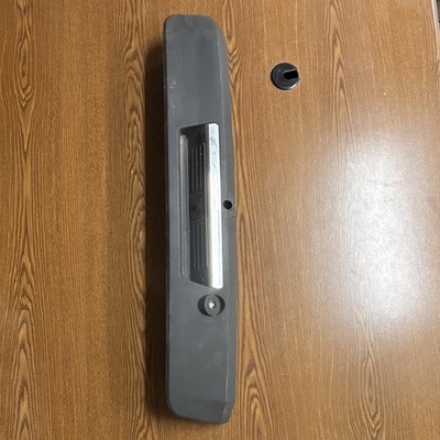 OEM 2017-2022 Ford F250 F350 Super Duty Tailgate push button Handle Release