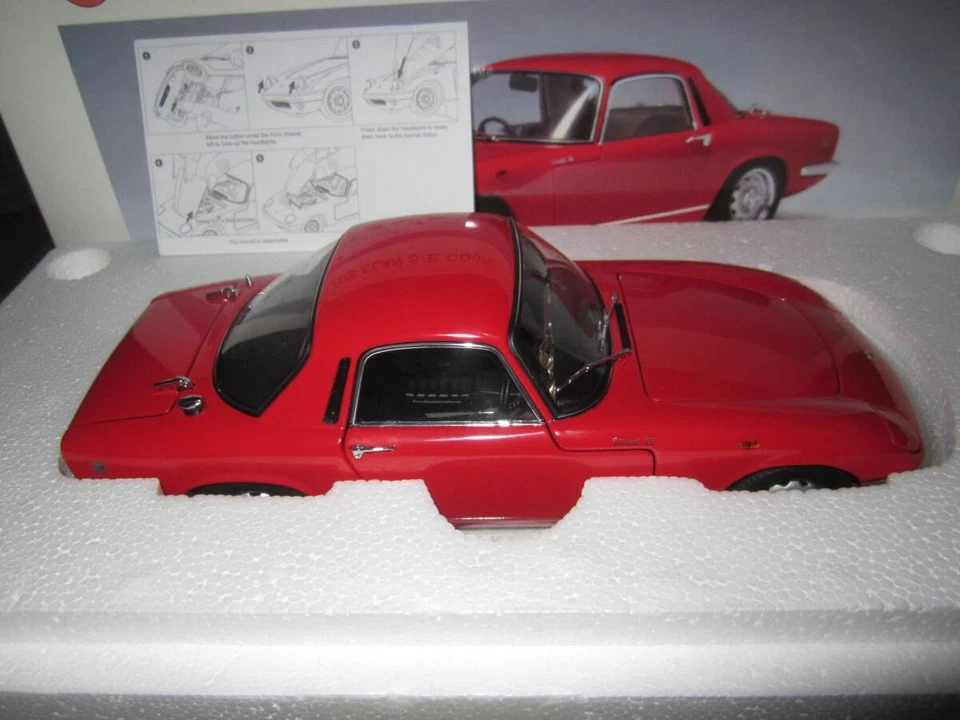 AUTOart 1/18 Lotus Elan S/E Coupe S3 Red Diecast Model Car nuovo - Immagine 2 di 4