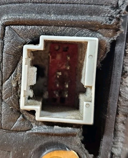 2012-2014 FORD FOCUS RIGHT PASSENGER SIDE POWER MIRROR W/TURN SIGNAL OEM USED#2 - Image 3 of 4