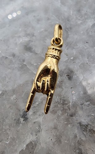 Oro 18k .750 1" Mano Cornuto Cuerno Protección Mano Italia Amuleto Medalla Au 25207 - Imagen 3 de 9