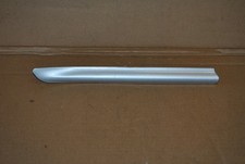 BMW E46 Coupe Cabrio Stoßleiste Seitenwand vorne links Kotflügel Leiste Silber