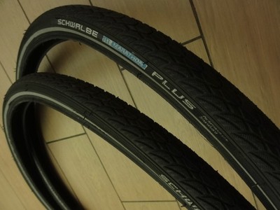 Paar Schwalbe Marathon Plus 559 35mm 26'' x 1,35'' Tourenreifen, sehr guter Zustand inkl. Schläuche