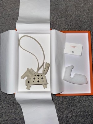 Hermes Horse Rodeo Robeo Rock PM Craie Silver Studded Milo Leather