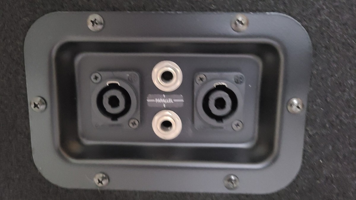 YAMAHA S115V PA SPEAKERS (2) - OPEN BOX - IMMACULATE | eBay