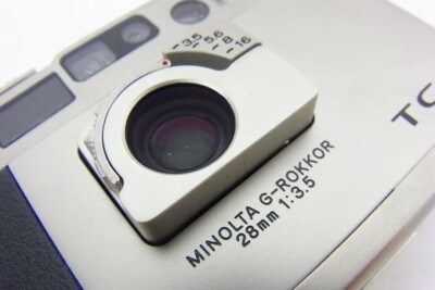 MINOLTA TC-1 フィルムカメラ John Lennonサイン入り MINOLTA TC-1 フィルムカメラ John Lennonサイン入り