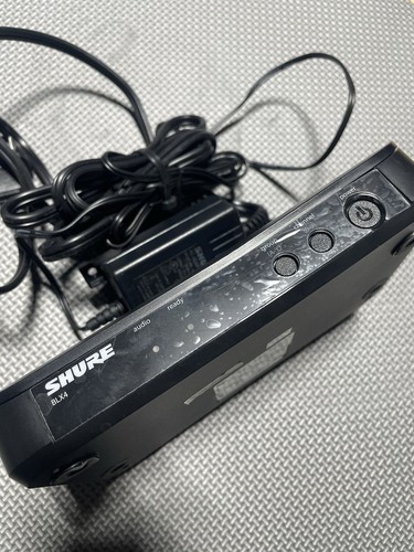Shure BLX4 H10 Wireless Receiver w/ Power Supply 542-572 MHz - Picture 2 of 4