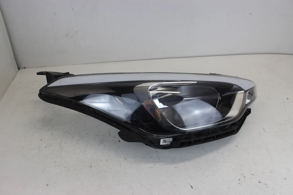 Hyundai I20 II 92102-C8 Faro Delantero Derecho Halógeno - Imagen 2 de 4