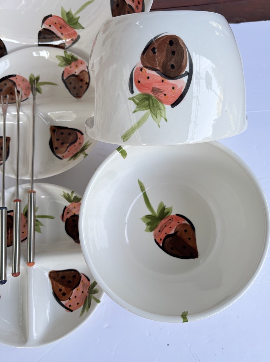 11pc Tabletops Ceramic Chocolate Strawberry Fondue Set Pot Platter Plates Forks
