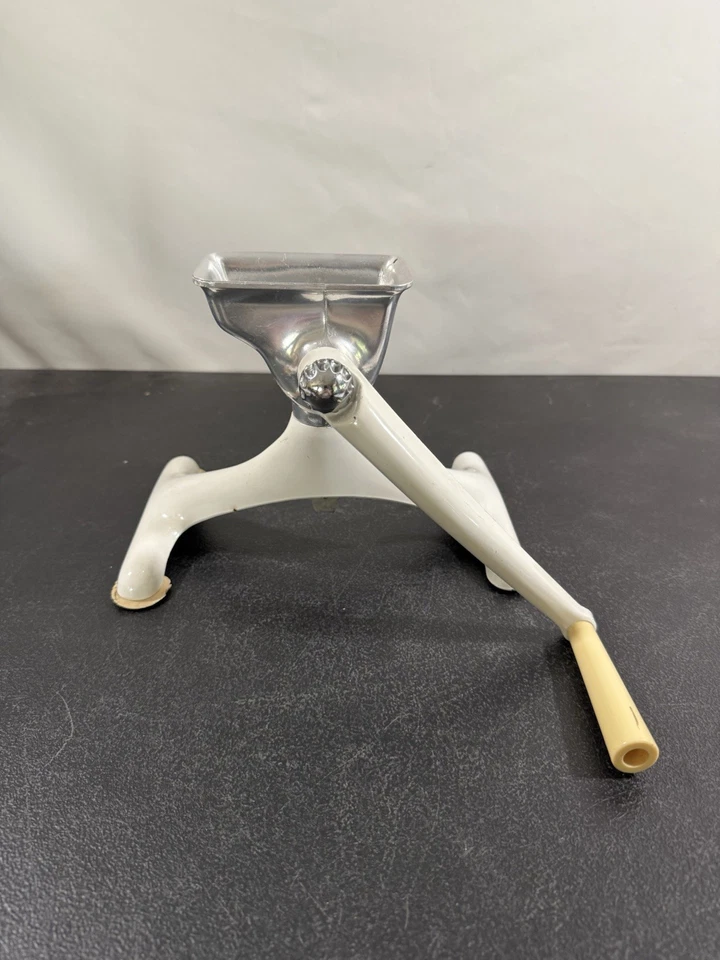 Picadora de carne/picadora de alimentos Grind-O-Mat de colección en muy buena condición Foto 3 de 4