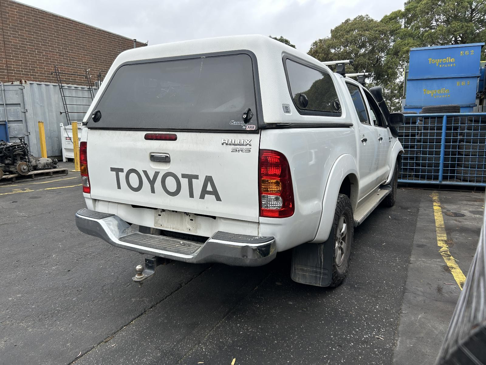 Toyota Hilux Right Rear Head Rest KUN26 03/2005-06/2011 - thumbnail 4