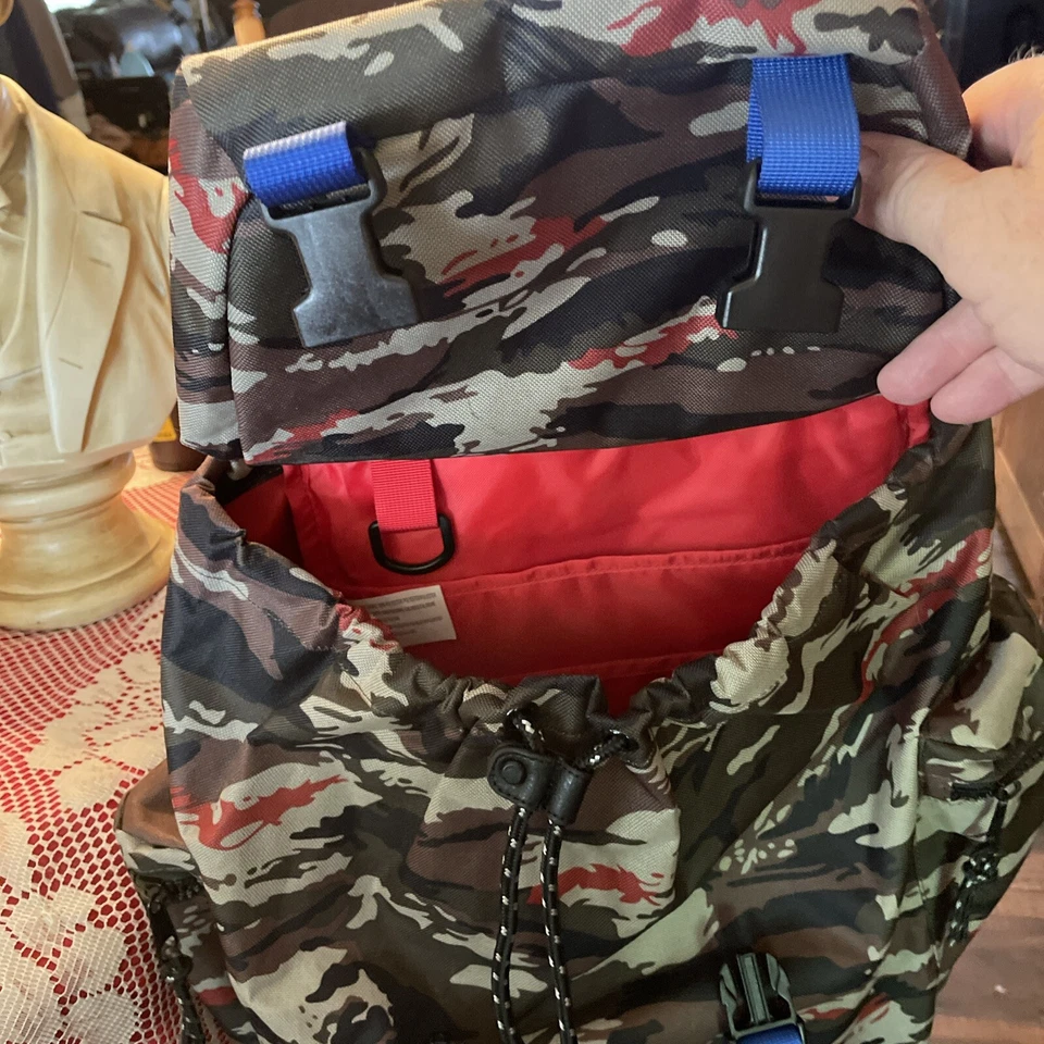 Steve Madden Camo Backpack Black Brown &orange See Description! - Image 2 of 4