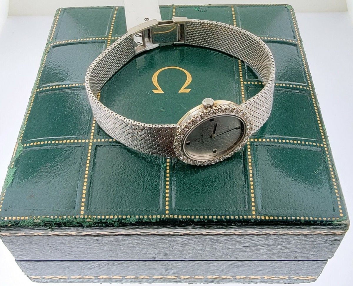 VINTAGE OMEGA 18K SOLID WHITE GOLD OVAL LADIES WATCH 49 GRAMS 711.1300 Womens Vintage Omega Watch in Solid 18K White Gold Case and  main image 2