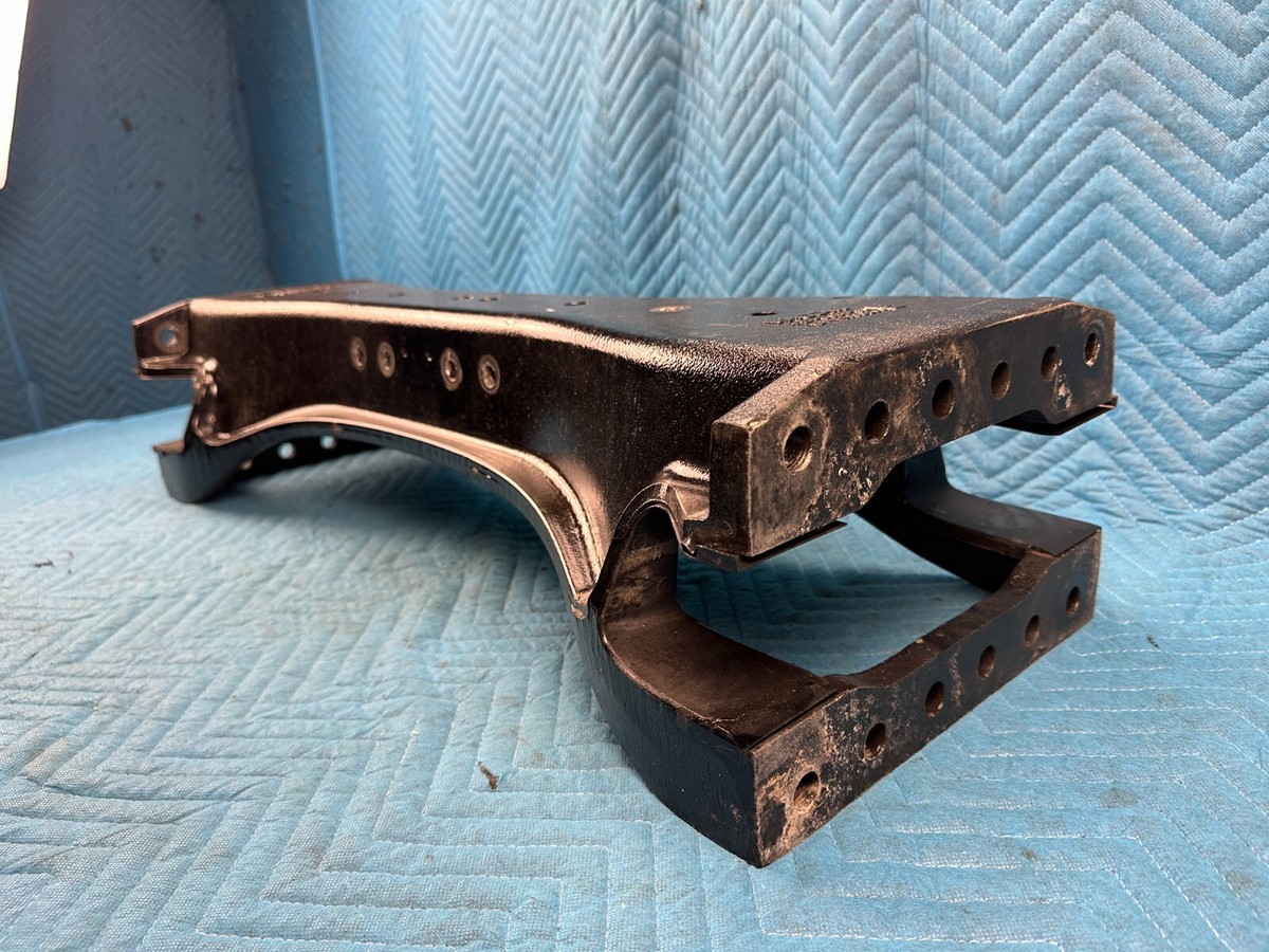パーツ PARIMERO Peterbilt 579 Paccar Frame Crossmember 2020 OEM | eBay