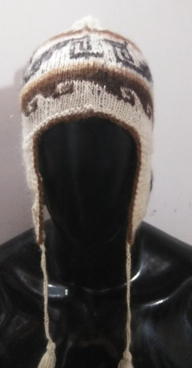 Peruvian chullo - hat - women display picture 2