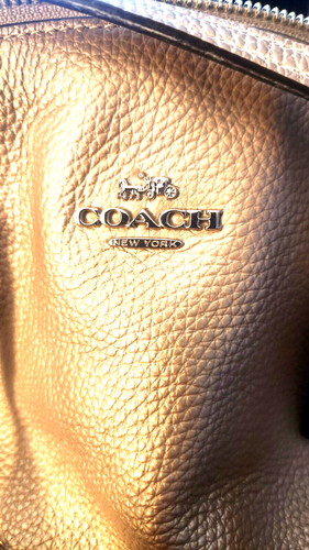 Auténtico Coach Shelby cuero granulado metálico dorado H1857-F39216 - Imagen 3 de 11
