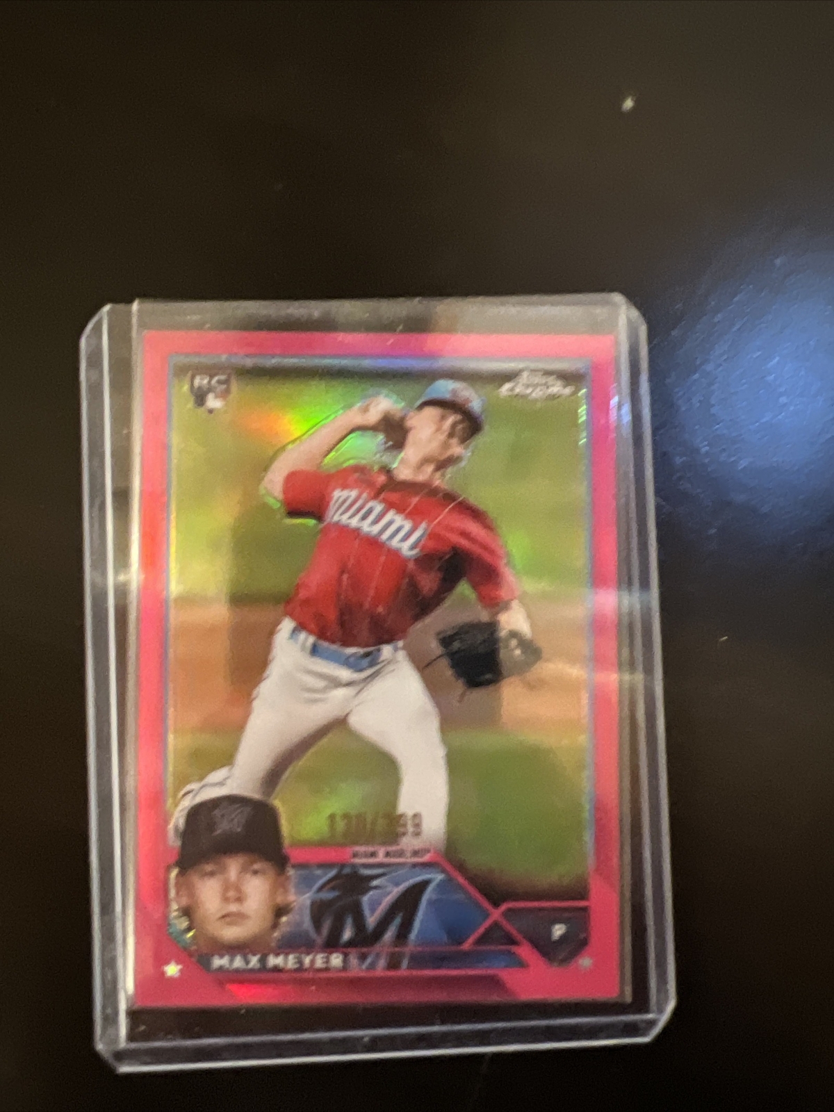 2023 Topps Chrome - Magenta Refractor #104 Max Meyer /399 (RC)