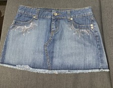 Jordache Blue Denim Mini Skirt Rhinestones On Pockets Frayed Hem Junior 5/6