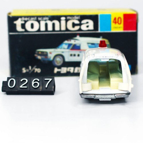 SALE - Tomica 40 Toyota Ambulance Scale 1/70 Japan Tomy Diecast Black box - Picture 7 of 12