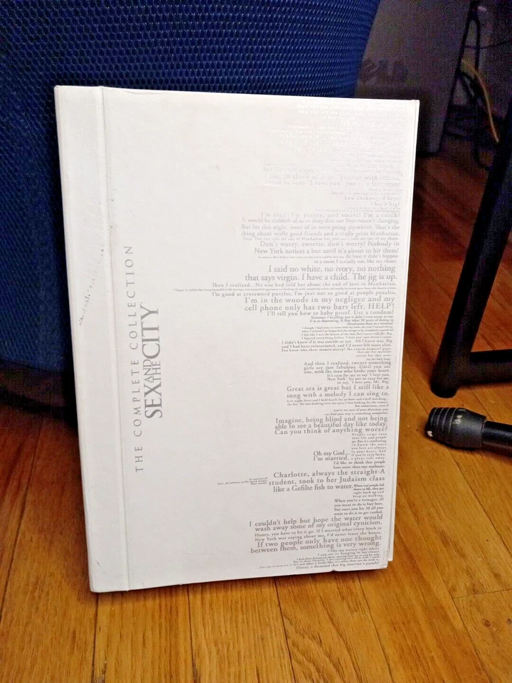 Sex and the City Series Seasons 1 thru 6 DVD Box Set Book Collection - NO MOVIES - Image 2 of 4