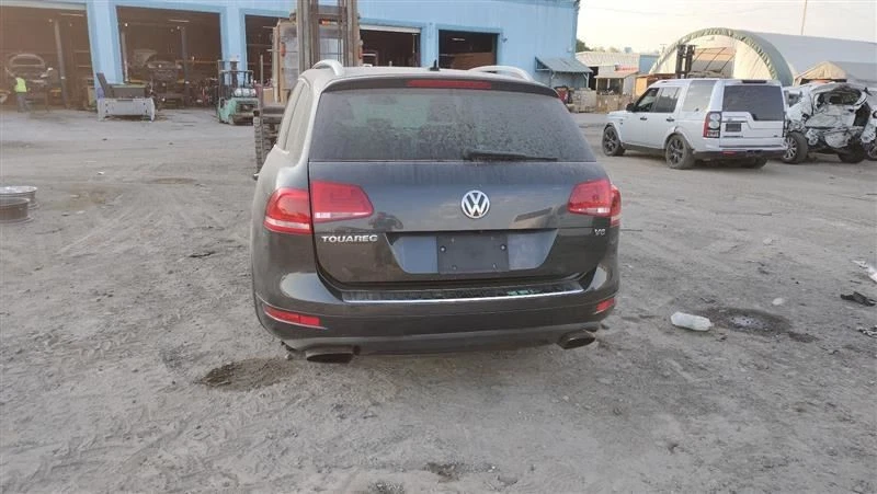 Rear STABILIZER BAR 7L0511025B 2004-2017 VOLKSWAGEN TOUAREG - Image 4 of 4