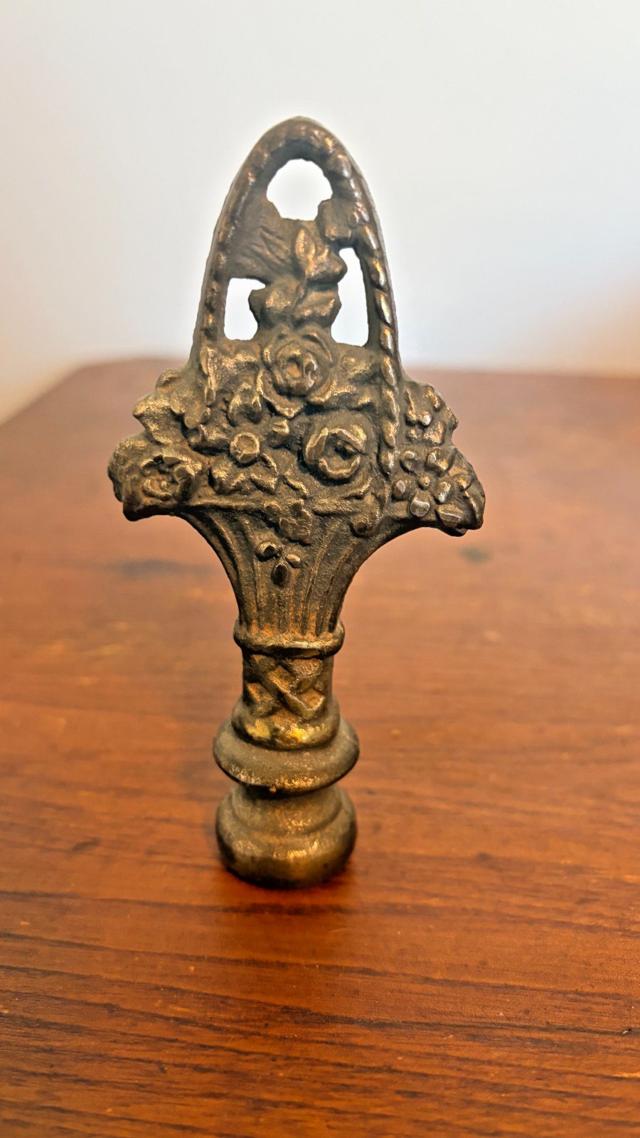 Antique Vintage Cast Iron Victorian Art Nouveau 4 3/4