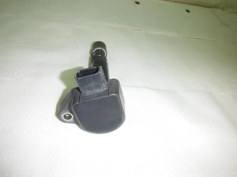 Coil/Ignitor Fits 04-07 VUE 373677 - Image 3 of 4