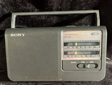 SONY FM/AM 2BAND RADIO ICF-38. Tested Works