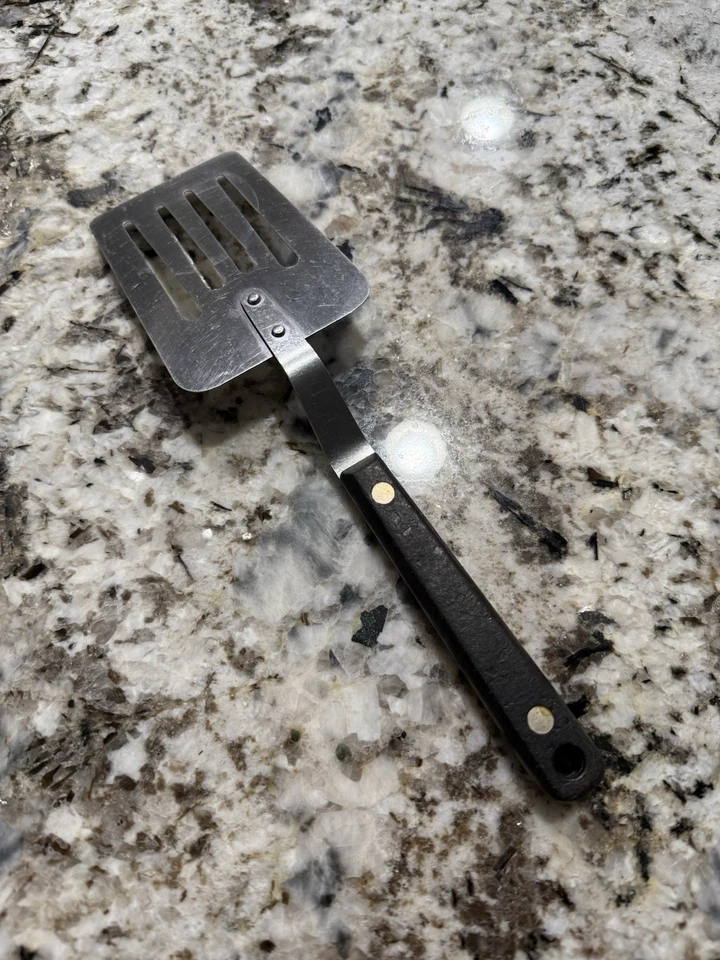 Espátula corta ranurada de vanadio Ekco Flint Turner de acero inoxidable EE. UU. Foto 2 de 3