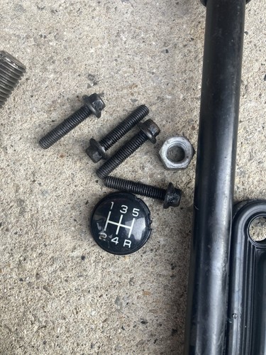 1998-2001 DODGE RAM 1500 MANUAL TRANSMISSION SHIFT TOWER NV3500 NV3500 NV3550 - Picture 2 of 7