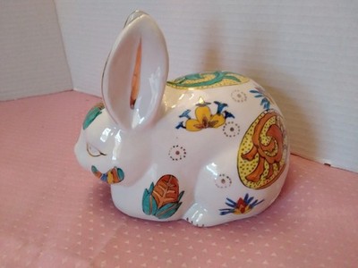 Imari Style Rabbit Japanese Hand Painted Porcelain Floral Design Gold Accents