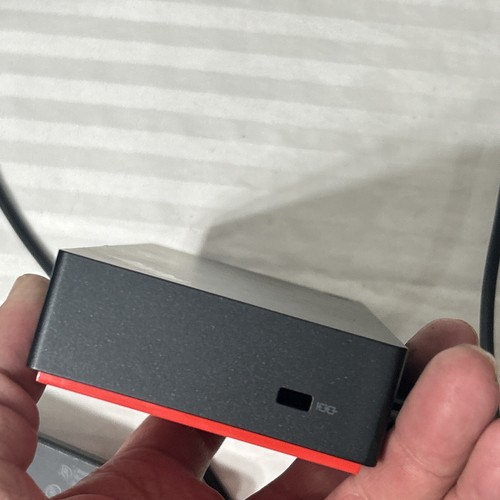 Lenovo ThinkPad USB-C Dock G2 40AS Docking Station - Picture 8 of 12