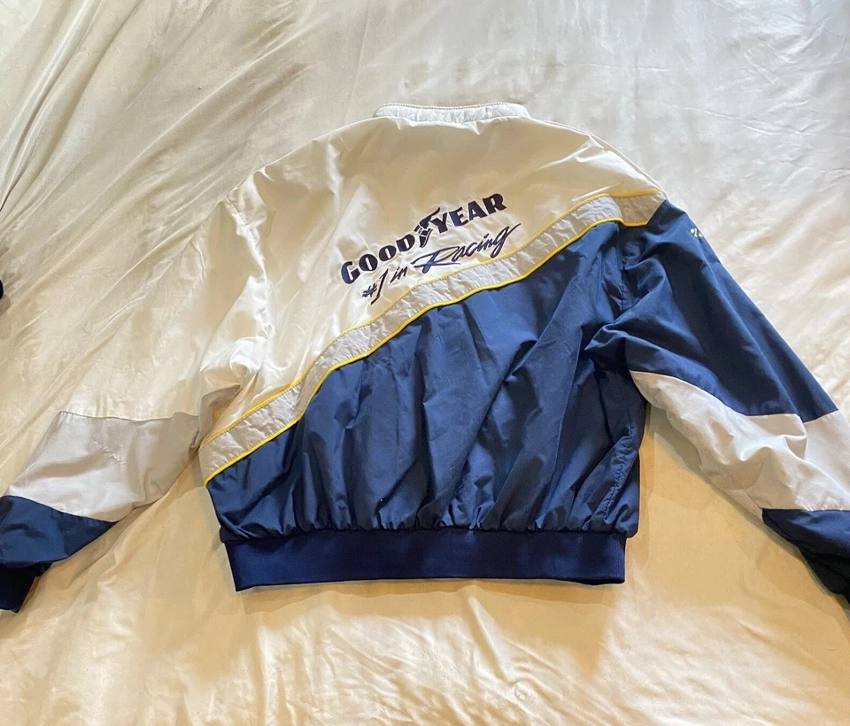 Chaqueta cortavientos Goodyear 2XL de colección ver fotos de medidas Foto 2 de 4