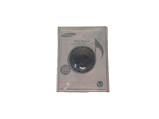 BRAND NEW NOS Samsung YP-S2 Mp3 Player Black 1 GB Still in Plastic YP-S2ZB / XAA