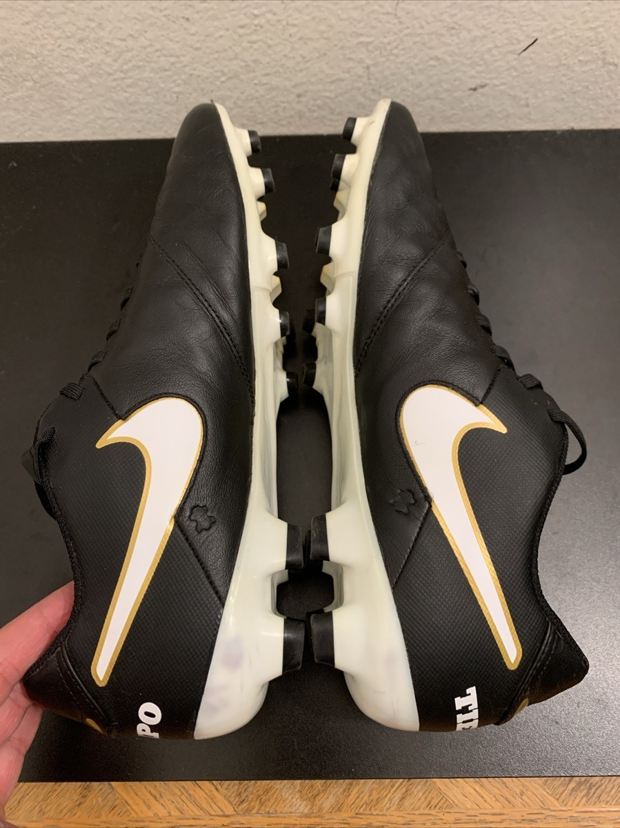 シューズ NIKE Tiempo Genio Leather TF Nike Tiempo Genio TF Black/White