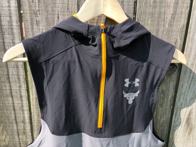 project rock sleeveless hoodie amazon