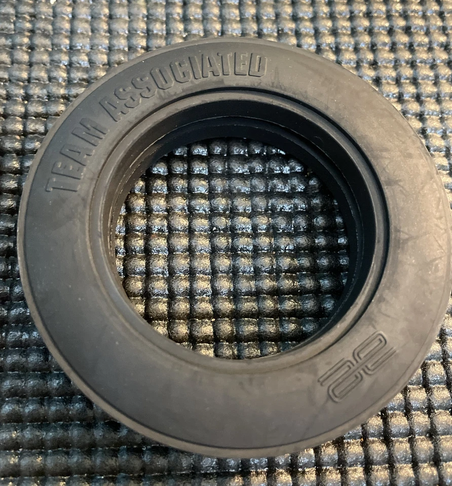 Team Associated 6004 RC10CC Classic Clear 6313 Front Rib Tires Fits Vintage NEW - Image 2 of 4