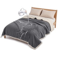 Waterproof Blanket for Dogs, Pee Proof Sherpa Fleece Reversible Cover