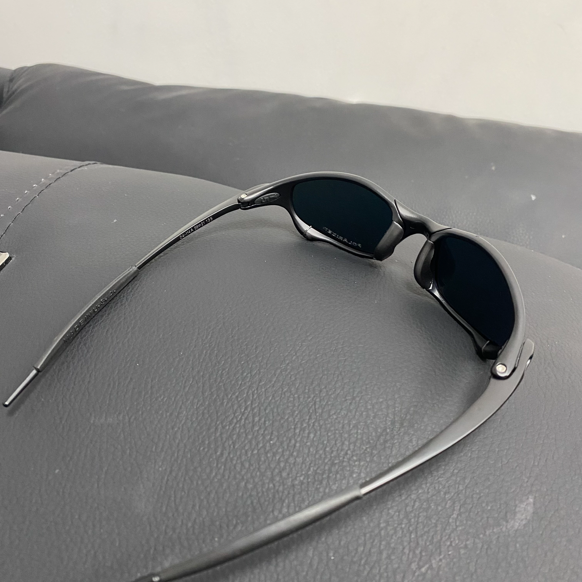 Vintage Oakley Juliet 1.0 X-Metal Polarized Sunglasses Red Lens