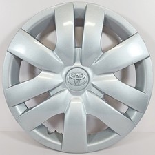One 2006-2012 Toyota Yaris 61142 14 9 Spoke Hubcap Wheel Cover 4260252310 One 2006-2012 Toyota Yaris 61142 14 9 Spoke Hubcap Wheel Cover 4260252310