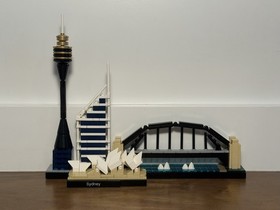 LEGO Architecture Sydney (21032) - COMPLETE with Manual