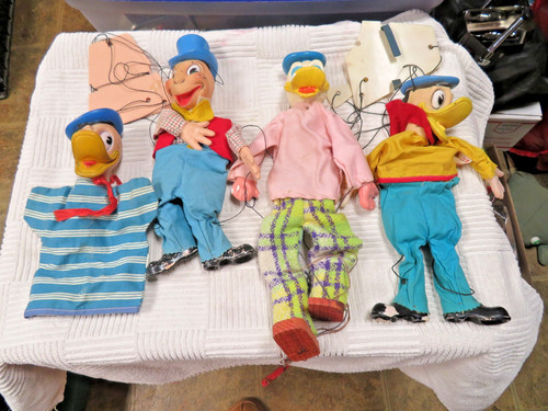 Vintage LOT 1950s Walt Disney Donald Duck Jiminy Cricket Marionette Puppets Gund