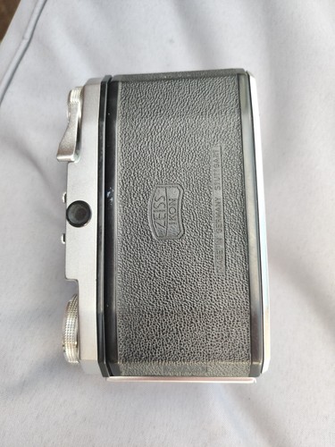 Zeiss Ikon Contina 35mm Camera with Nova Anastigmatic 45mm/3.5 Lens Pronto SVS - Picture 3 of 6