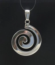 Handmade Sterling Silver Solid Stylish Pendant Hallmarked 925 New Spiral Empress