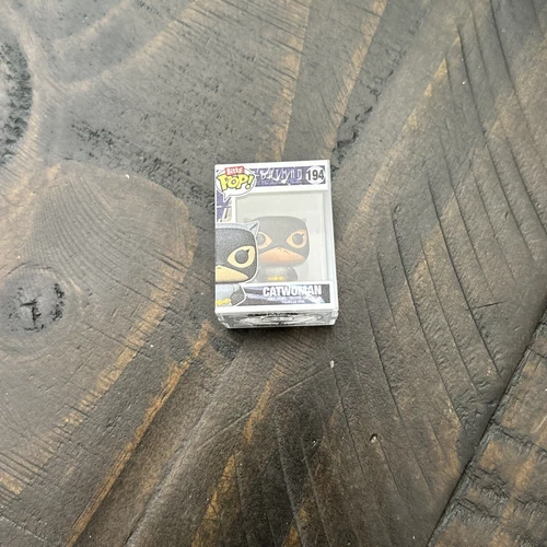 Catwoman Batman Funko Bitty Chase #194