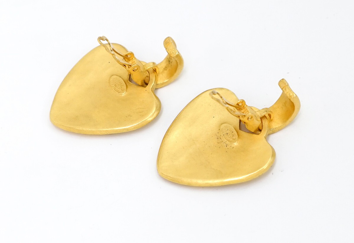 豪華♥エレガントハート【CHANEL】CC ゴールド ピアス Chanel Heart Shaped Rhinestone Earrings With Gold Metal CC Drop