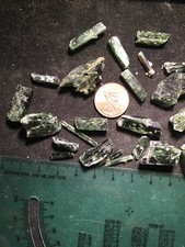 35g Wholesale Natural Chrome Diopside Green Gem Crystals Bulk Parcel