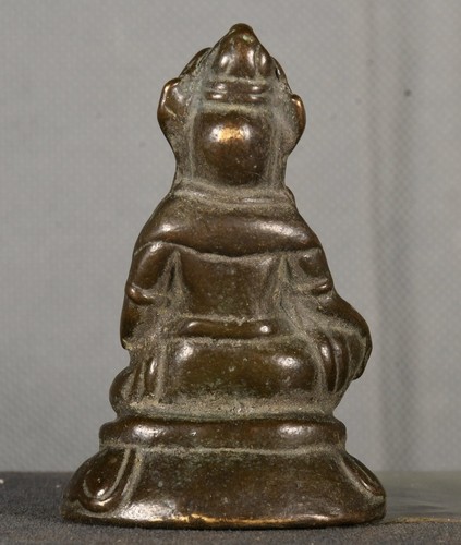 2.3" Old Tibet Pure Copper Yellow Jambhala Wealth God Buddha Mouse Rat Statue - Picture 6 of 6