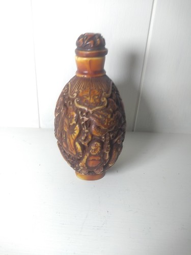 Vintage Asian Hand Carved Decorative Ornate Ornamental Snuff Bottle - Picture 2 of 14