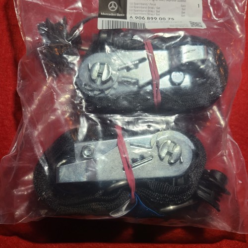Mercedes Benz Sprinter Van Genuine Ratcheting Belt Set A9068990075 New - Picture 3 of 10
