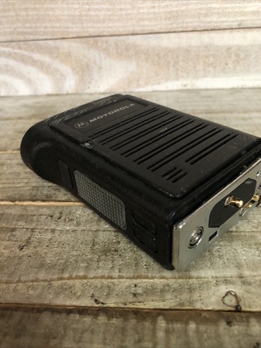 Motorola Saber 1 VHF Radio H43SAN7139CN 137-185MHz 12CH 6W Tested NoAnt NoBat 14 - Picture 5 of 9